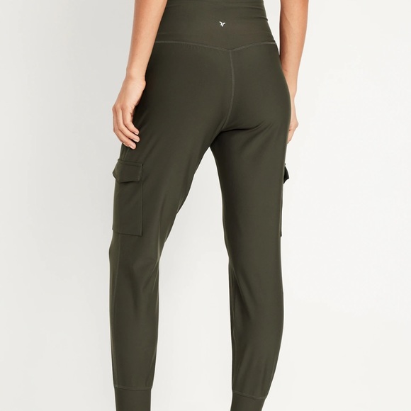 NWT OLD NAVY High-Waisted PowerSoft Cargo Joggers : Lost In The Woods MEDIUM - Picture 3 of 5